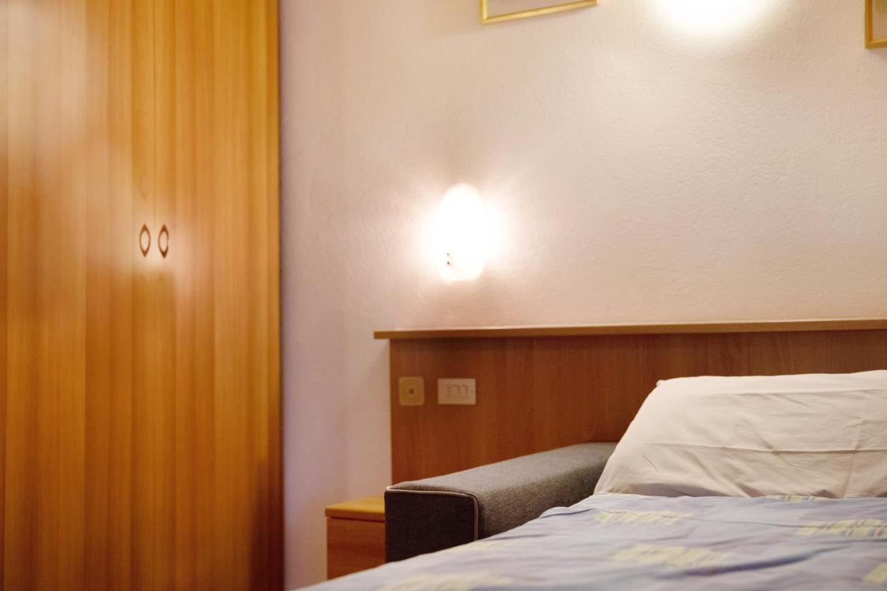 Baita Campacc Vago Apartamento Livigno Exterior foto