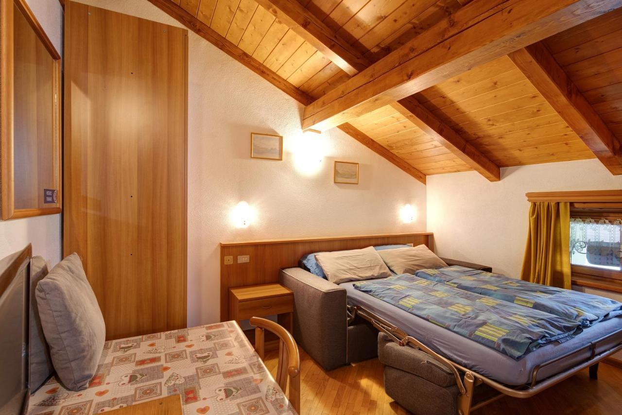 Baita Campacc Vago Apartamento Livigno Exterior foto